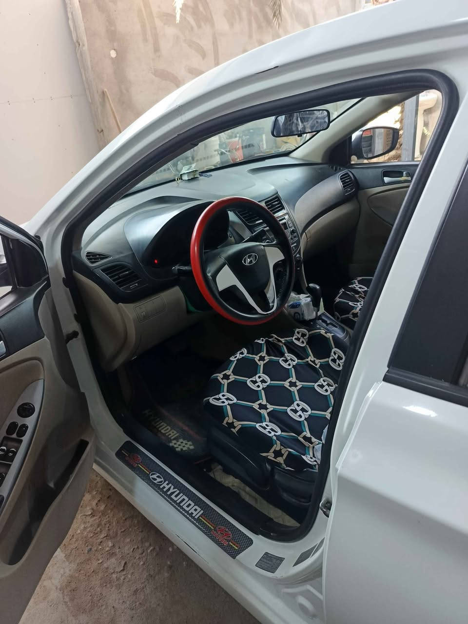 اكسنت للبيع محرك1400 لا تبخير ولا تنقيص رقم ذي قار تحويل مباشر بيها ضربه خفيفه بالجاملق الخلفي ومكانات صبغ بدون خياس وبدون ضربه قويه مكاني ابي الخصيب السعر68 بيها مجال *********** البصرة, العراق
