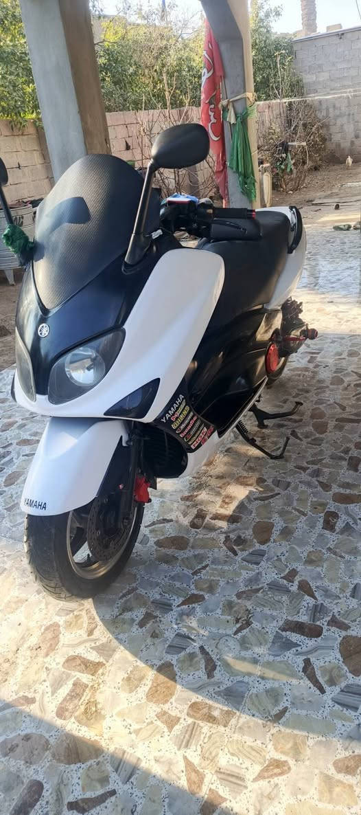 السلام عليكم تي ماكس 8 دراجه كلش فضيفه ومزوده وحلوه احله من الصوره مكفوله نضافه 100 مكاني كوت الزبيديه سعر خاص ول مو شراي لا يعبني فدوه🤍🧿هاذ رقم بي واتساب ‏‪***********‬‏
