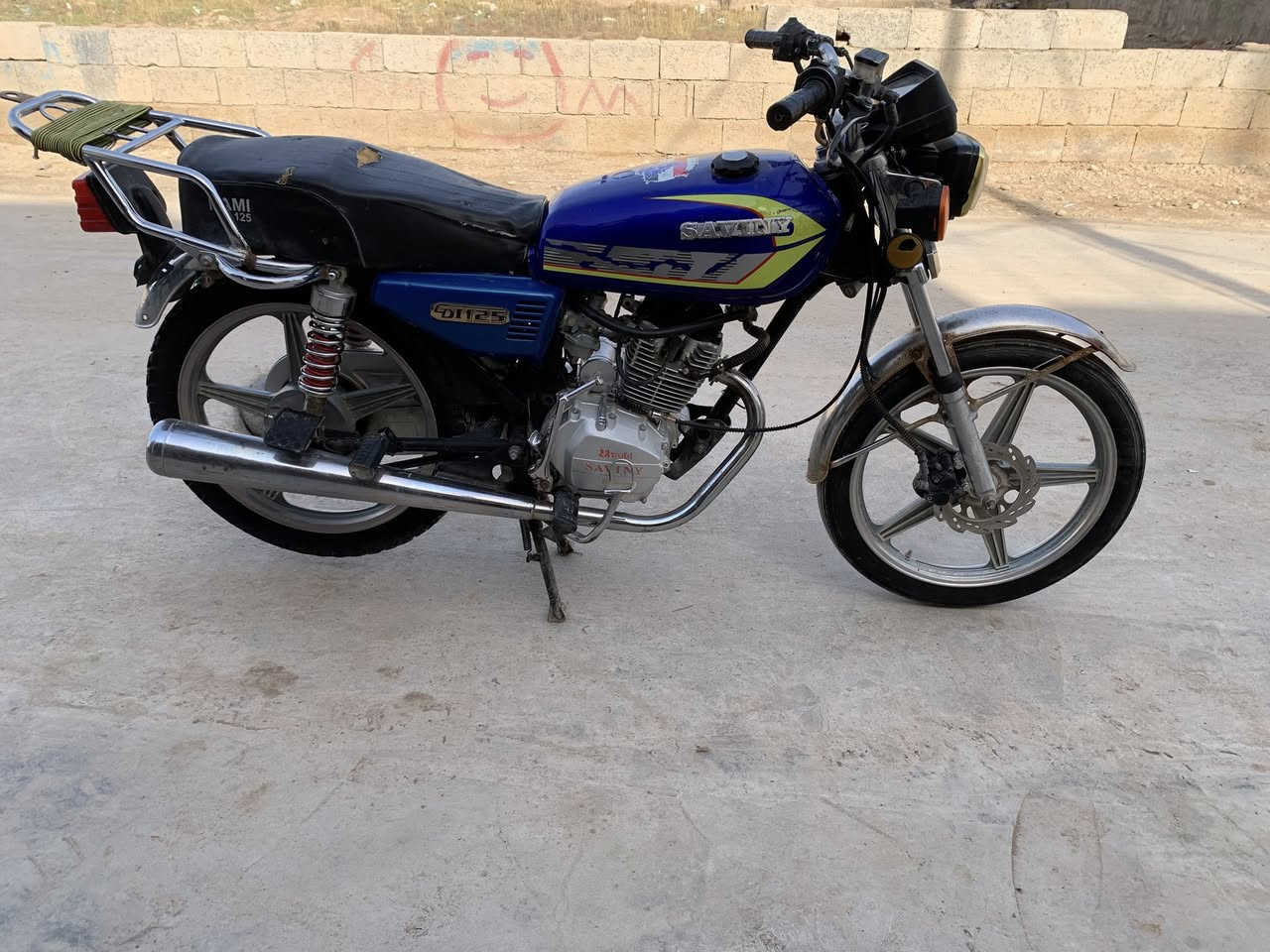 السلام عليكم
دراجة سيفان للبيع مديل 19    سعر ٣٢٥  وبيها مجال 

 مكاني ديالى دلي عباس 

رقم ***********
