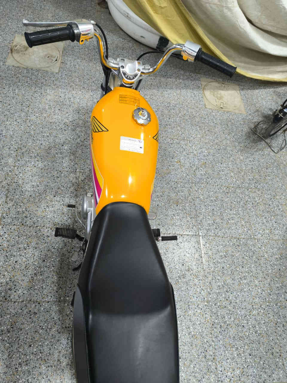 السلام عليكم 
دراجه ايراني للبيع ادوات تعمير 2025دراجه بلكارتون تاخذه تلف راسك وتنام مامتعوبه ولامشتغله دلفري مجرد من البيت لشغل ومن شغل للببت تعمير بيدي انه معمره 
سعره 600وبيه مجال لطيبين والمايعجبه سعر اكو دراجات خير من الله ‭0788 155  0771‬
