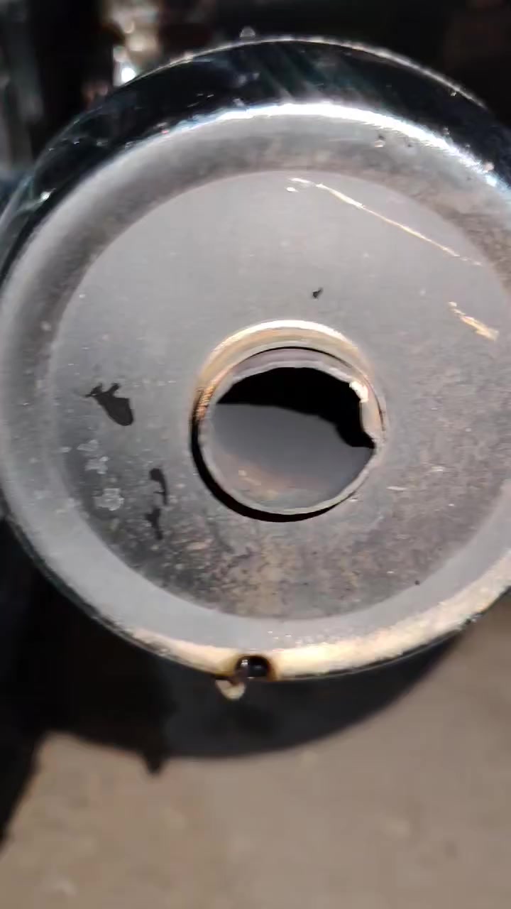 السعر 700وبيها مجال الشراي


**إذا كنت صاحب هذا الإعلان وتريد حذفه لأي سبب، رجاءا أرسل رسالة إلى الدعم الفني**