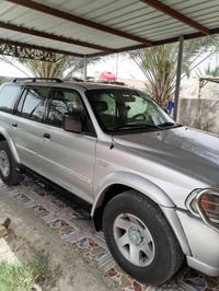 باجيرو • موديل ٢٠٠٢ • رقم البصرة