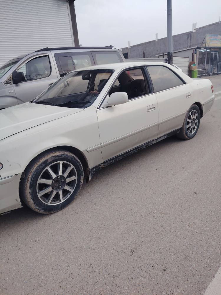 سلام عليكم أخوان مارك الفيني لبيع سياره كفاله محرك وكير وشاصي ونقل وكصه سياره جاهزه كلش ومال جناي رقم بصره بسمنه عنوان بصره ابو الخصيب مبايل *********** السعر ٥٠ البصرة, العراق
