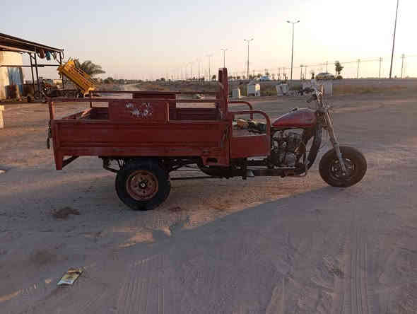 سلطانه ضايعه اوراقة
شغاله تايرات جدد شاصي مكفول بدي نضيف شوف العين السعر 400 مكاني القرنة ناحية الثغر
***********
