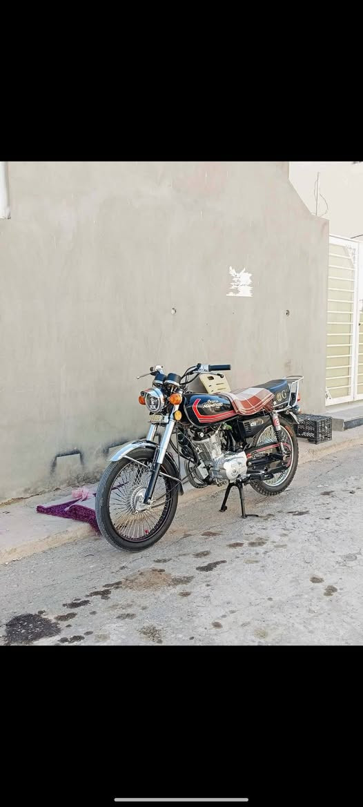 سلام عليكم نامه برو موديل 22 اوراق اصولي اصووولي مبدل بيها بس ولفات 650 وبيها مجال *********** موجود خاص سده الهنديه
