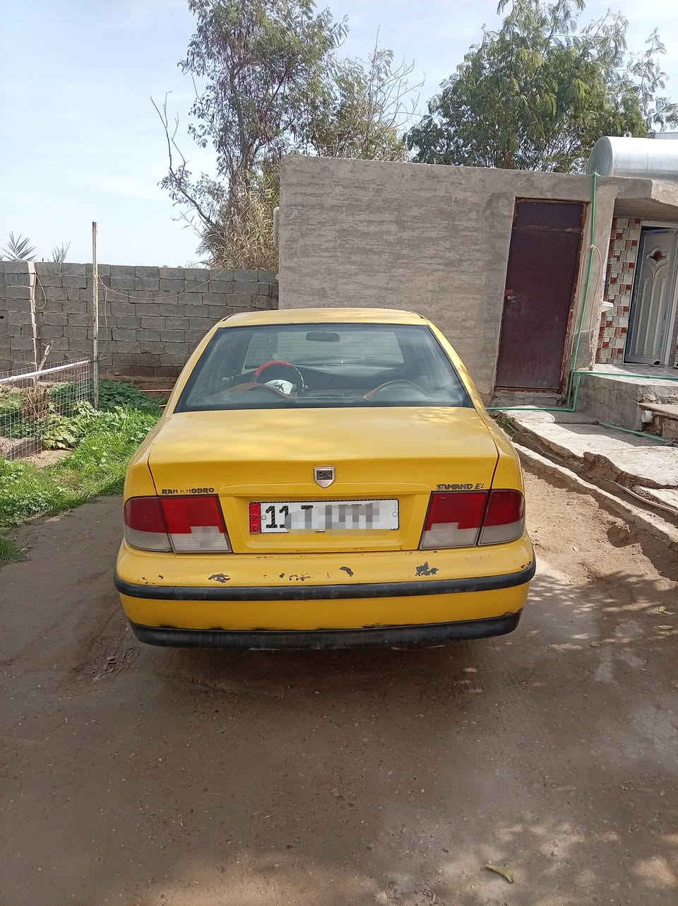 السلام عليكم سمند للبيع موديل 2009 تحويل ثاني يوم كير محرك فرنسي تخم تايرات جدد رقم بغداد ارقام دولي مكاني بغداد ابو غريب السعر 21 وبيه مجال *********** بي واتساب
