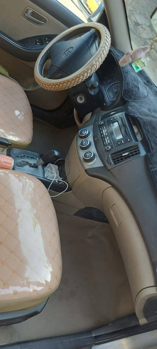 السلام عليكم النترا مقدس موديل 2010 وارد خليجي دواخل شاصي  كفاله محرك 2000 بس القماره جارده كدامك وشوف بل صوره  مابيها اي نقص رقم بغداد انكليزي سياره بسمي مكاني بغداد اليوسفيه *********** السعر 110 وبيها  مجال
