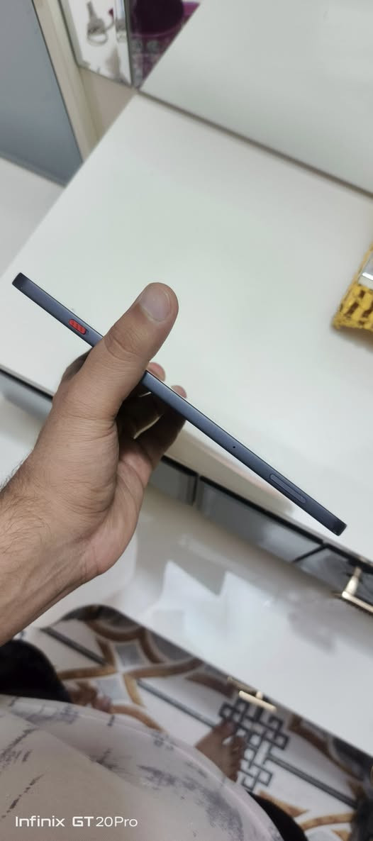 ريد مجك للبيع سعره ٦٢٥ 
مكاني العماره 
واتساب ***********
