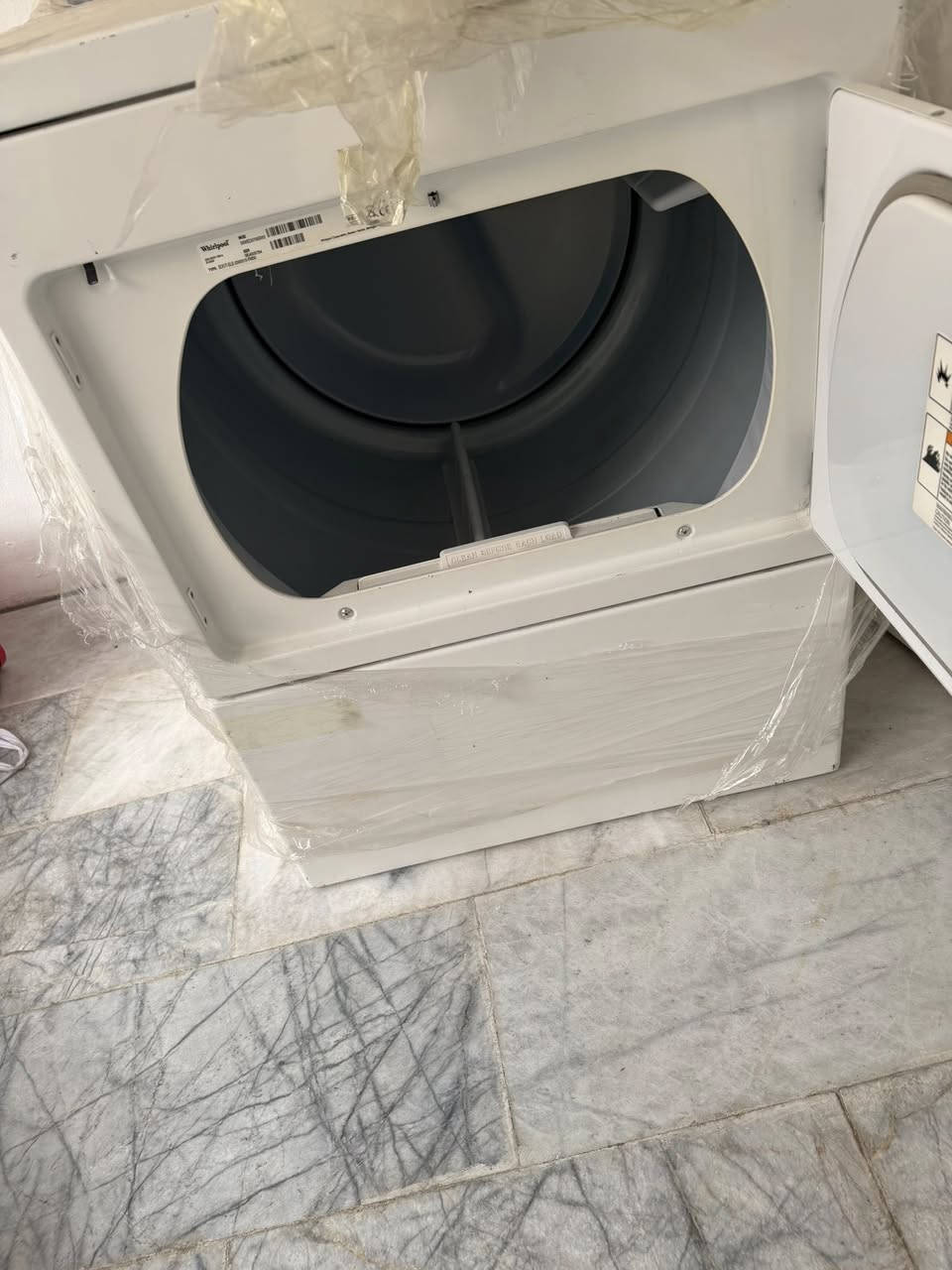 للبيع جفافات مستعمله أمريكيه  حوض كبير عدد 6 نظافه وشغل وبسعر مناسب


**إذا كنت صاحب هذا الإعلان وتريد حذفه لأي سبب، رجاءا أرسل رسالة إلى الدعم الفني**