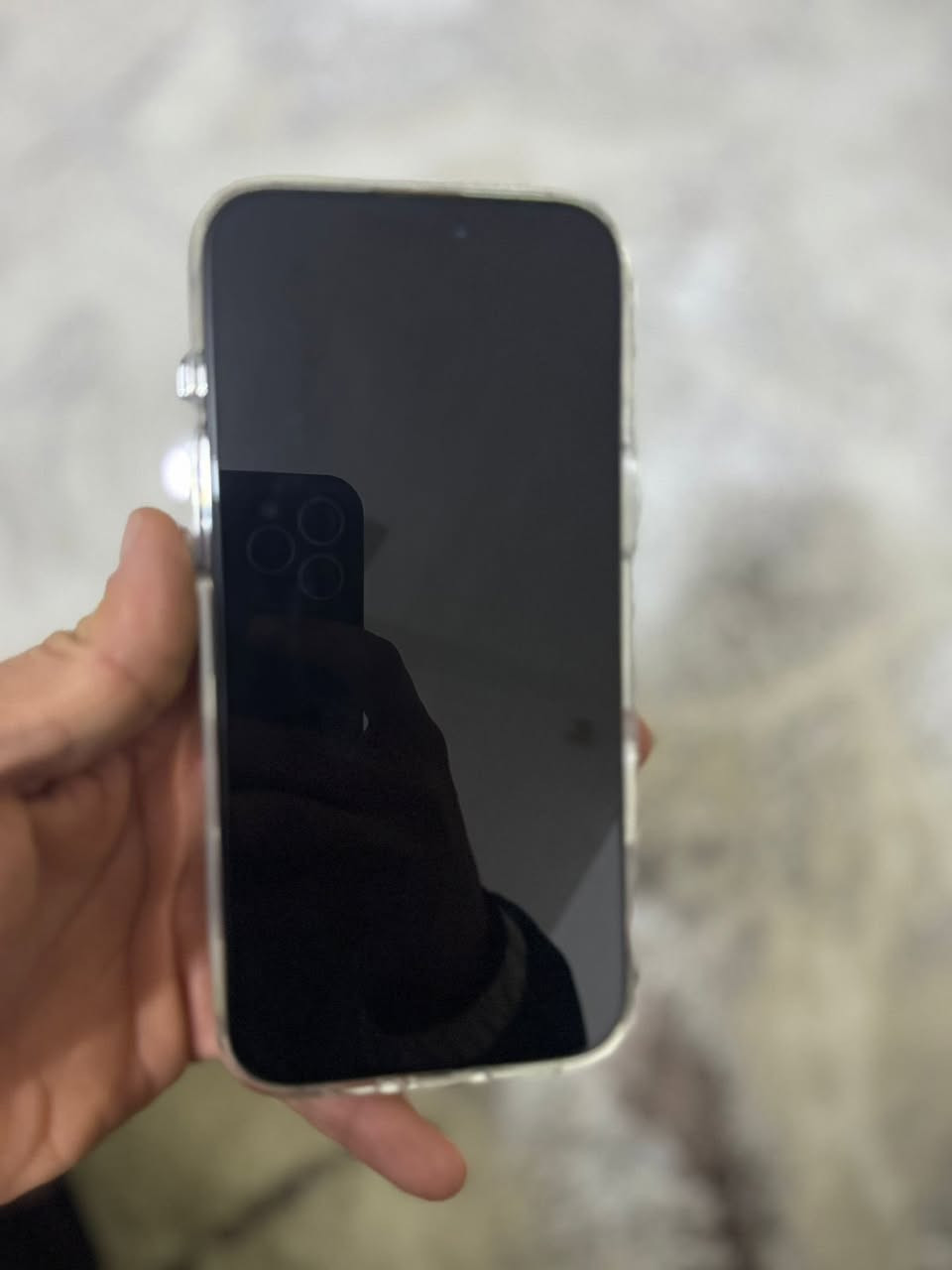 16برو ماكس
بطاريته 98
ذاكره 256
ضمان ماستر 
السعر 1400
***********
