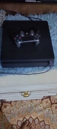 بلايستيشن • جويستك واحد • العاب مهكر