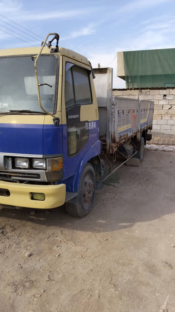للبيع هينو كنغر بحالة جيدة مكينة 60 بريك دهن سيارة حلوة السعر 80$ مكان بغداد رقم بغداد موديل 1994


**إذا كنت صاحب هذا الإعلان وتريد حذفه لأي سبب، رجاءا أرسل رسالة إلى الدعم الفني**