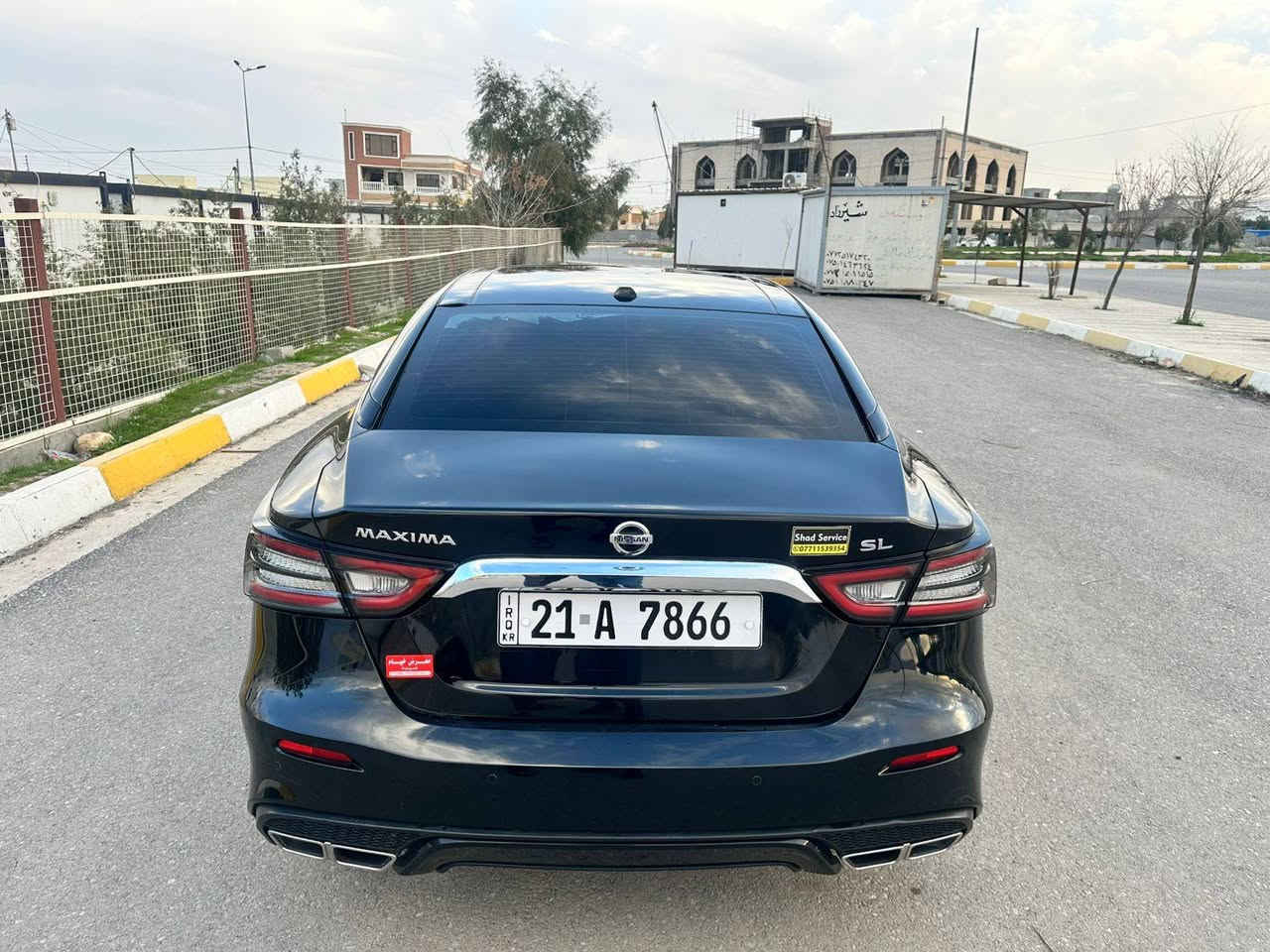 .......{بِسْمِ اللَّهِ الرَّحْمَنِ الرَّحِيمِ}.......
کوردی _ عربي

 [[ بەناوی خودای گەورە ماشاء اللّە لەماڵی هەمو لایەک ]]

نیسان ماگزیما مۆدێل 2021 مواسەفات SL فوول فوول مواسەفات جیاواز لە SLەکانی تر 

سەیارەکە هەر چوار کوشنەکە گەرم 
شەخالە 
جامەکان لە ڕێی بەسمەی سویچەکەوە دەکرێنەوە  و دادەخرێن 
سوکان هیتەر 
کوشن خەزن 
ئاوێنەی ناوەڕاست دژە فوولە
تراکشن کۆنترۆڵ 
مکینە 6 پستۆنی 3.5 L
شاشە کارپێکەری Apple و Android
تەحەکوماتی سەر سوکان کامل 
دوگمەی سپۆڕت 
360 ڕادار 
پێش و پشت کەپس
تەبرید مەرکەزی
برێک بەسمە 
کامێرایی دواوە 
لایتی لید و حەدەسە و ئەوتۆیە 
پانۆڕامایەکی بێ کێشە 
                     AUX , Bluetooth , wifi , USB , MAP
کوشن جیلدی ڕەش تێکنەچوە دەقی شەریکە ماوەتەوە

و چەندین مواسەفاتی تر .........

**هیچ گڵۆپێکی کارەبایی و خەلەرێکی نیە 
گێڕ و مەکینە بەشەرتی هەمو فەحسێک 
تەبرید بەهەمان شێوە بێ کێشەیە 

**بە نسبەت لێدراوی سەیارەکە لای تایەی سەکنی لێدراوە چاملغی سەکن گۆڕاوە بۆ بیلادی لەگەڵ نیوەی بۆنیت سبوغ هەموویم لە وێنەکان لەگەڵ سۆنەرەکە دیاریکردوە فەحسی CARFIX یشی هەیە .

وە سێ پارچەی لای سایەق:-  1_ دەرگای سایەق و 2_پشتی سایەق و 3_ چەمەلغی دواوەی سایەق سبوغ ئەمریکا واتا دەعم نیە تەنیا لەبەر شوخت و شت کراوە بە سبوغ هەر وەک لە وێنەی سۆنەرەکە و وێنەکان جوان دیاریم کردوە 

چەن شوخت و شتێکیشی هەیە ئەوانەیشم دیاری کردوە 
لایت برێکێکی دوای نازانم بۆچی کار ناکا و تەواو

**ئێرباگ دوو شانی لای سەکن سیستەمکراوە بەشەرتی تەقین شانی لای سایەق تێی نەکراوەتەوە وە ئێرباگی سوکانیش Timer کراوە بێ کێشەیە 

# سەیارەکە زۆر کەم ڕۆشتوە و هیلاک نیە تەنیا 26000mile یان 43000KM چوە حەقیقی هەر لۆکە بۆ مۆدێلی خۆی.

ئەم سەیارەیە بەتەواوەتی بە خزمەتە 

 # بەنزینی محسن و سۆپەری تێکراوە 

# ڕۆنی مەکینە لە جۆری براندی Motul ە 

# ڕۆنی گێڕ یەشتا شەریکەیە 

#پاتری شەریکە 

# هەر چوارتایەی یەشتا شەریکەیە نەگۆڕاوە 

# سپێری دەسکاری نەکراوە 

# بەرپێیەکانی بیلاد تێداماوە دانەنراوە لە وێنەکە دیارە

# سەنەوی تا 2028ە بە ناوی خۆمە هەر کات ویستت بەناوت دەکەم 

# غرامە و شتیشی نیە 

# سیستەمی توندوتۆڵیەکی تا مانگی چواری ئەمساڵە 

هەمو گیانی بەشەرتە سعریشی داوای 168$ وەرەقە و مەجالێکی تێدایە ، نرخی تەنها ڕەقەمەکەی سەروو 400$ بۆ شەخسیات و جوانی سەیارەکە ئەویشی لەگەڵە .

ئەمە سەیارەی مەعرەز و دەساودەس نیە هی خۆمە بەدەسی خۆمەوە بوە .

زۆر بەکەمی بەکارمهێناوە بەردەوام لە ژێر ئەو چادرە ڕاگیراوە لەماڵ

**هەوڵم داوە هیچ شتێک نەمابێتەوە باسم نەکردبێ ئیتر کەم و کورتیش نابێ ان شاء اللّە ، وەرە سەیری سەیارەکە بکە گەر کێشەیەک هەبو باسم نەکردبێ و شتێکی هەڵە دەرچو لە فەحسی (گێڕ ، مەکینە ، سبوغ ، کارەبایی ) بڕی ئەوە پارەت بۆ دەگەڕێنمەوە یاخود ڕادەستی براتی بکەوە و مەیبە ، سەیارەکە تەنها سایەقێکی دەوێ تەواو مەزبوتە.

شوێن / چەمچەماڵ 

+وەتس ئەپ+ ژمارەی موبایل / ***********

ڕەقەم شانسی :- 1N4AA6DV3MC501419

هەر شتێکیش ناڕونە لەچات خزمەتی برای خۆم دەکەم و بۆ مامەڵەیش نامە بنێرن.

.......{بِسْمِ اللَّهِ الرَّحْمَنِ الرَّحِيمِ}.......
کوردی _ عربي
[[ باسم الله العظيم ما شاء الله في بيت الجميع ]]
نیسان ماکزیما موديل 2021 مواصفات SL فول فول مواصفات تختلف عن الـ SL الأخرى.
السيارة تدفئة في الكراسي الأربعة.
تشغيل عن بعد (شخالة).
النوافذ تفتح وتغلق عن طريق بصمة السويچ.
هيتر ستيرن.
خزن كراسي.
المرآة الوسطية ضد الفول (تعتيم).
تراكشن كونترول.
محرك 6 بسطون 3.5 L.
شاشة تدعم Apple و Android.
تحكمات ستيرن كاملة.
زر Sport.
رادار 360.
قفل أمامي وخلفي (كبس).
بريك بصمة.
كاميرا خلفية.
لايتات LED وعدسة وأوتو.
بانوراما بدون أي مشاكل.
AUX , Bluetooth , wifi , USB , MAP.
كراسي جلد أسود لم تتضرر وبحالة الشركة.
والعديد من المواصفات الأخرى .........
** لا يوجد أي ضوء تحذيري كهربائي أو خلل.
الكير والمحرك بشرط الفحص الكامل.
التبريد كذلك بدون أي مشاكل.
** بالنسبة لضربة السيارة، الضربة كانت بجانب إطار السكن (المعاون)، الچاملغ المعاون مستبدل بقطعة أصلية (بيلاد) مع نصف البونيد صبغ، وضحت كل ذلك في الصور مع السونار، ولديها فحص CARFIX أيضاً.
وثلاث قطع بجانب السائق:- 1_ باب السائق و 2_ خلف السائق و 3_ الچاملغ الخلفي جهة السائق صبغ أمريكا، أي أنها ليست حادث وإنما فقط بسبب "شخوط" وأشياء بسيطة تم صبغها، كما هو موضح تماماً في السونار والصور.
يوجد بعض الشخوط البسيطة أيضاً قمت بتوضيحها.
لايت بريك خلفي واحد لا أعلم لماذا لا يعمل فقط.
** الإيرباك: جانبي السكن (المعاون) معمول لها سيستم بشرط الانفجار، جانب السائق لم يفتح، وإيرباك الستيرن معمول له Timer وبدون مشاكل.
السيارة ماشية قليل جداً وغير متعبة، فقط 26000 ميل أو 43000 كم حقيقي، وهي "لوك" بالنسبة لموديلها.
هذه السيارة مخدومة تماماً.
تم استخدام بنزين محسن وسوبر فقط.
زيت المحرك من براند Motul.
زيت الكير ما زال زيت الشركة.
البطارية أصلية (شركة).
الإطارات الأربعة ما زالت أصلية (شركة) لم تستبدل.
السبير لم يلمس.
فرشات الأرضية الأصلية ما زالت موجودة ولم تستخدم وموضحة بالصور.
السنوية لغاية 2028 باسمي، في أي وقت تريد أحولها باسمك.
لا توجد غرامات أو أي متعلقات.
نظام المتانة (الهزة) لغاية شهر نيسان من هذا العام.
كل السيارة بشرط، والسعر المطلوب 168$ ورقة ومجال بسيط، سعر الرقم وحده أكثر من 400$ لأجل الشخصيات وجمالية السيارة وهو مشمول معها.
هذه السيارة ليست سيارة معرض أو تداول، هي ملكي الشخصي وتحت يدي.
استخدمتها بشكل قليل جداً ودائماً مركونة تحت المظلة في البيت.
** حاولت أن لا أترك شيئاً دون ذكره، ولن يكون هناك نقص إن شاء الله، تفضل افحص السيارة وإذا ظهرت مشكلة لم أذكرها أو شيء خطأ في فحص (الكير، المحرك، الصبغ، الكهربائيات) سأعيد لك مبلغ الفحص أو سلمها لأخيك ولا تأخذها، السيارة تحتاج فقط لسائق وهي مضبوطة تماماً.
الموقع / جمجمال
+واتس أب+ رقم الموبايل / ***********
رقم الشاصي :- 1N4AA6DV3MC501419
أي شيء غير واضح في الشات أنا بخدمة أخي، وللمعامله أرسل رسالة.
