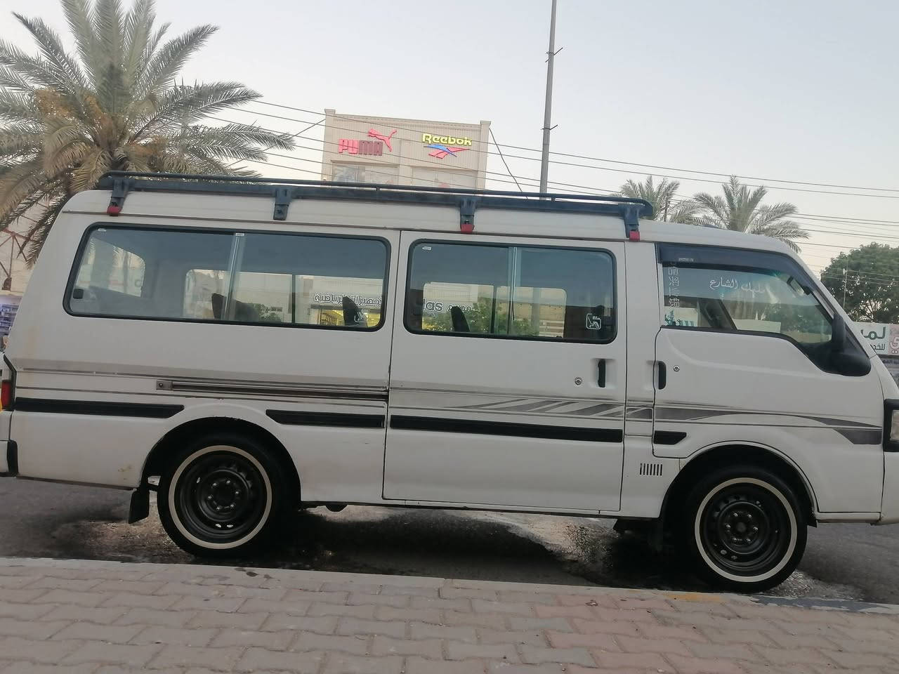 السلام عليكم مازدا بومه موديل 2004السياره جاهزه مابيه اي نقص للبيع ومكاني كربلاء *********** اتصل وتدلل
