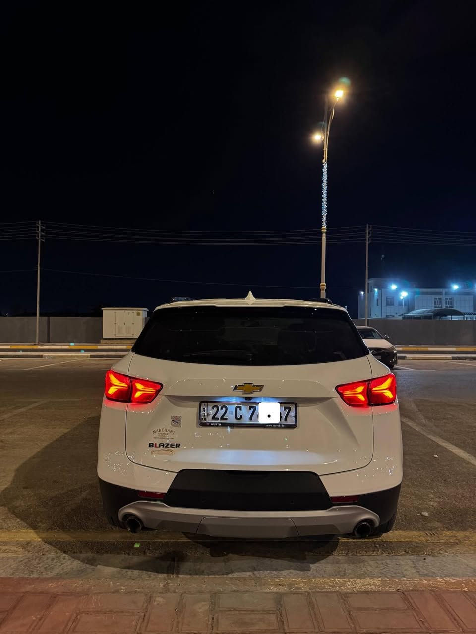 شفروليت بلايزر 2020 Lt2
للبيع او المراوس بسيارة صغيرة

رقم اربيل تحويل او وكالة 

ماشية 102k

• محرك V6 سعة 3.6 لتر

• قوة 305 حصان

• كير أوتوماتيك 9 سرعات

• شاشة لمس + Apple CarPlay / Android Auto

• كاميرا خلفية + حساسات

• قطعتين تبريد تدفئة

• مناخ منفصل للسائق والراكب

• مثبت سرعة

• تدفئة للمقاعد الأمامية

• مقعد السائق كهرباء

• صندوق كهرباء

 • بصمة ودخول ذكي

• اربع مودات للقيادة

السيارة حادثها الدعامية الامامية فقط وهنا صار بيها طخة بسيطة كلش وانصبغ ربع البنيد فقط

السيارة صفر مسج مداريها على ايدي وماشايفه بانزين غير المحسن 

السعر 234$ وبيها مجال   

مكان السيارة كربلاء

للإستفسار ***********
