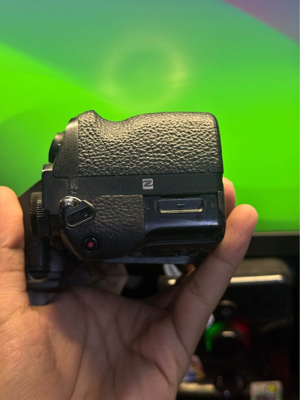 سوني A7Sii 
شتر 25الف 
شاشة محتركة 
السعر 650الف بي مجال للشراي 
بدي فقط مكان بغداد متوفر توصيل بغداد, العراق


**إذا كنت صاحب هذا الإعلان وتريد حذفه لأي سبب، رجاءا أرسل رسالة إلى الدعم الفني**