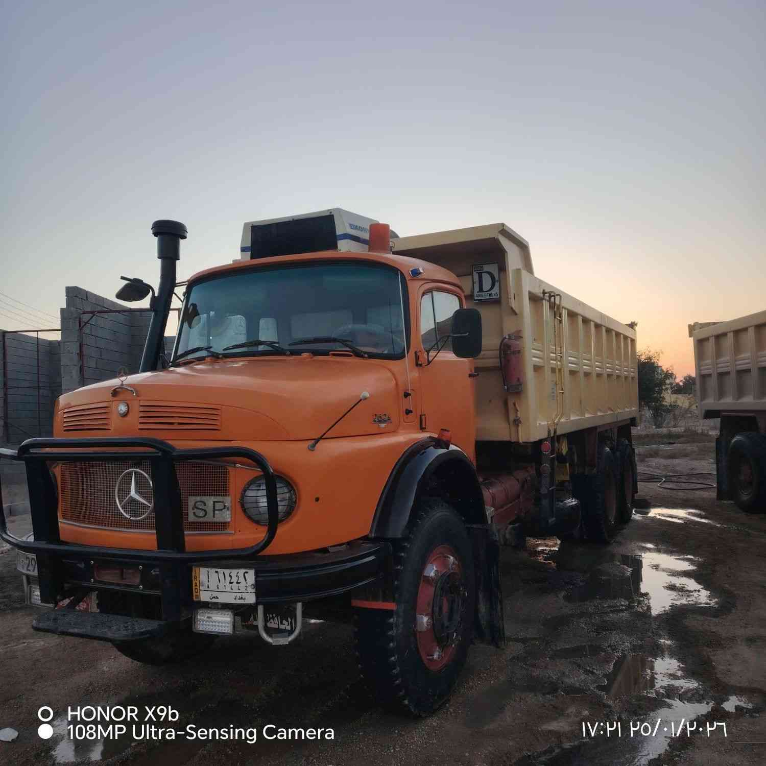 سكس للبيع موديل ٨٢ شاصي بلادي ما مطول محرك جديد كير ٩٠ والبدي جنل للاستفسار ***********
