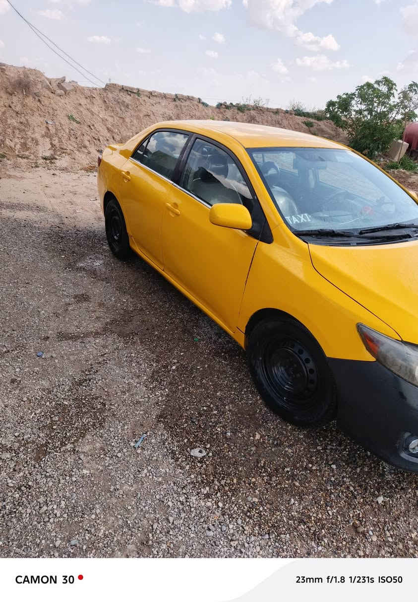 كورولا موديل 2009 كندي باسمي سنويه 28 جملغ. وبونيد. بدون دواخل السعر 100وبيه مجال حك الجيه ***********
