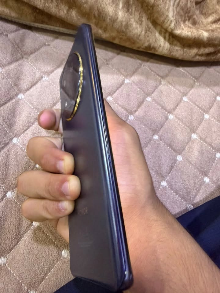 هونر اكس 9 سي ذاكره256 معالج سناب دراغون 6 جيل الاول رام 12+12 رام تيربو اقوى مواصفات الجهاز مامفتوح وضع شركه سعر 300 وبي مجالل رقمي *********** مكاني موصل
