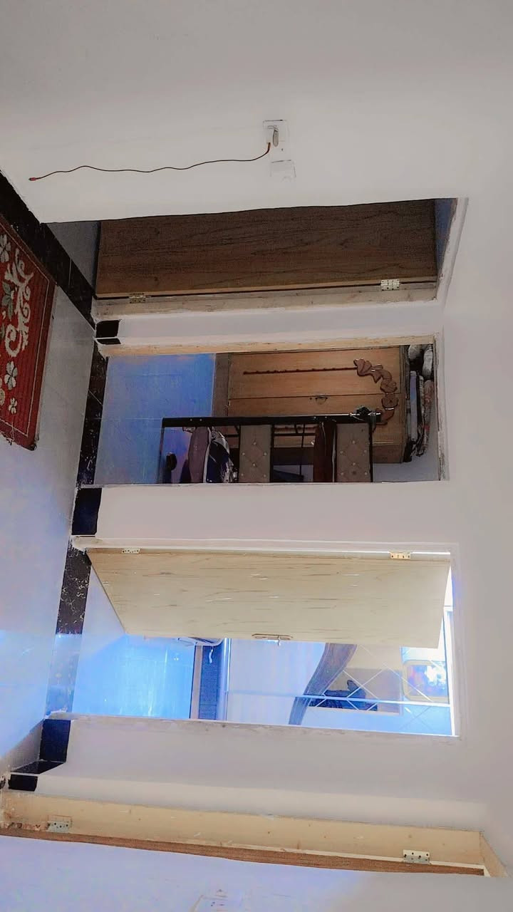 بيت للبيع المدائن الجعاره حي الامام الباقر شارع افران الزيتون ثلاث غرف نوم ***********
