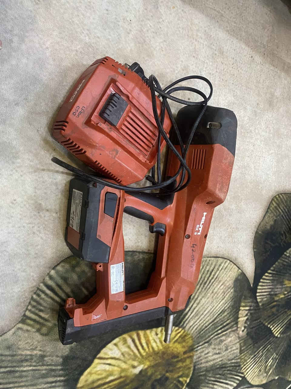 مسدس مسمار هلتي bx3 موديل 2017
حجم المسمار 14mm إلى 24mm
رقم هاتف
***********
