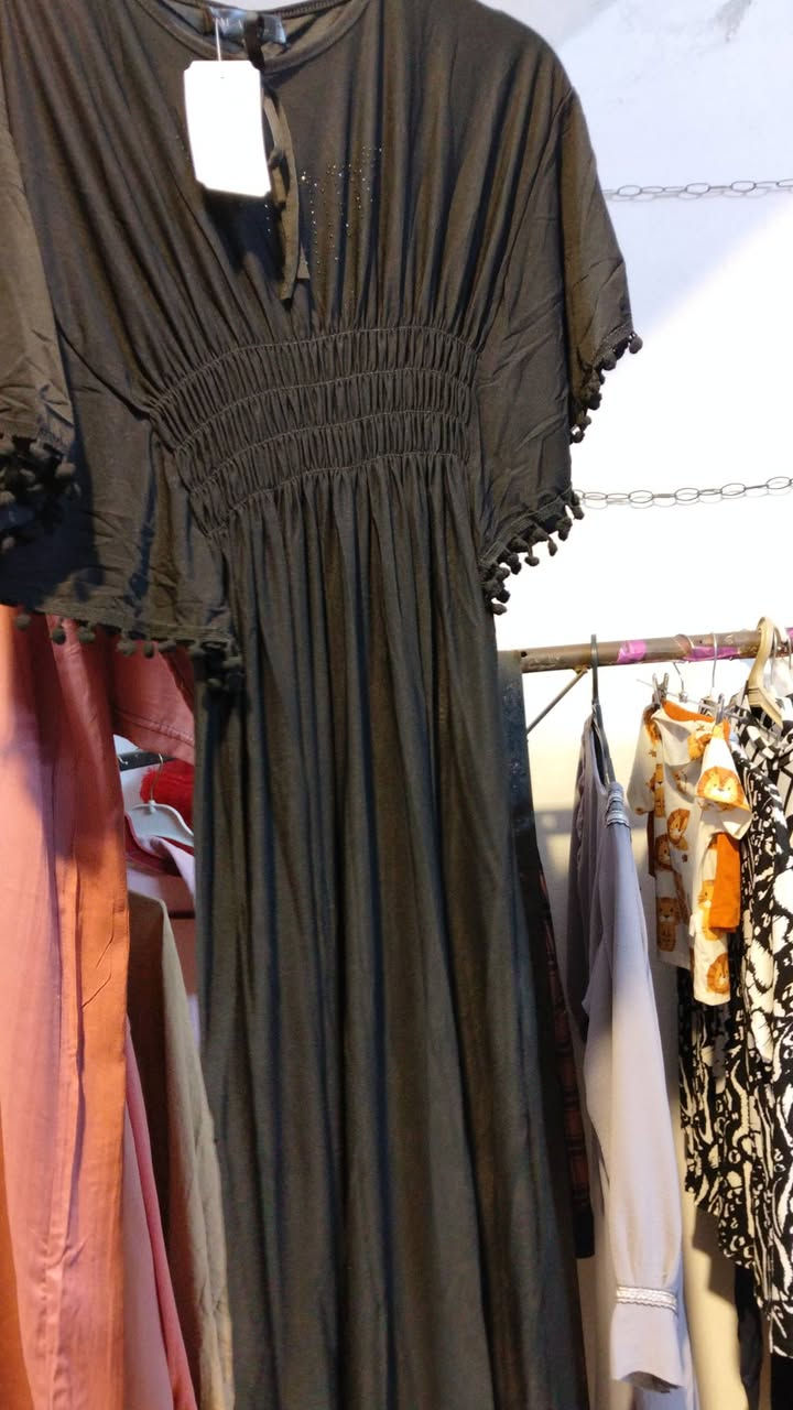 تم وصول بضاعة بعرض خاص  دشداشة كشمير وكدري اصلي  مطاط احجام الوان موديلات جوة سوق بسعر 6000 الاف  30 موديل أو أكثر انتهزو فرصة


**إذا كنت صاحب هذا الإعلان وتريد حذفه لأي سبب، رجاءا أرسل رسالة إلى الدعم الفني**