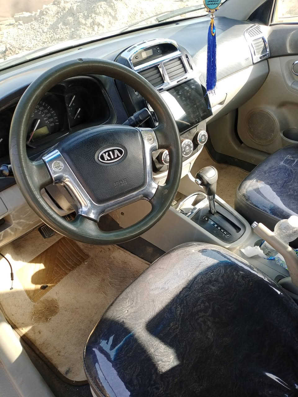 السلام عليكم سبكترا للبيع موديل 8 كير ومحرك وتبريد وحداديه مكفلات حادثه بنيد تبديل وشويه من الجاملغ السعر 75 وبيه مجال شي قليل العنوان كربلاء على الحولي مال ابو مهدي المهندس رقم التلفون ***********
