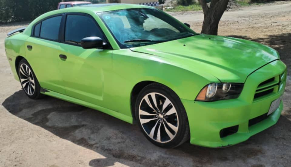 سلام عليكم سياره جارجر موديل 14 محرك 8 سلندر  سياره نضيف ويل كب سياره فوال مواصفات وبيه ضربه وبيه فخذه مامبينه اله حداد ياله يعرافه مكان سماوه قضاء السلمان السعر 140 *********** وبيه مجال رقم بيه واتساب
