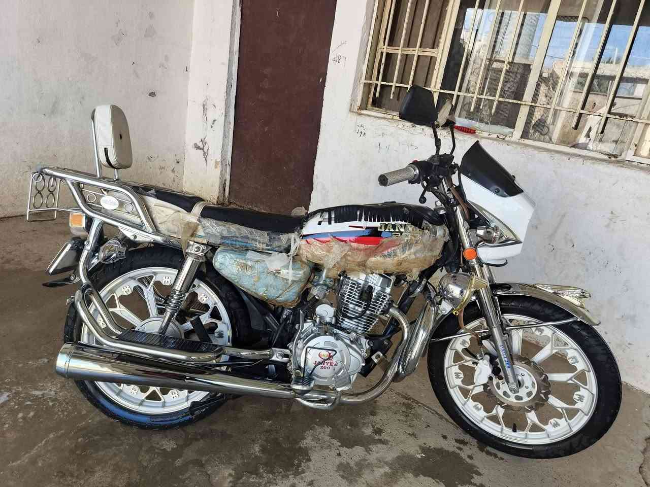 موطور جني ابو الكل موديل 25 السعر 900 محرك 200 مال جناي مرتب نضيف حيل وذا اكو موطور نضيف يرهم مراوس


**إذا كنت صاحب هذا الإعلان وتريد حذفه لأي سبب، رجاءا أرسل رسالة إلى الدعم الفني**