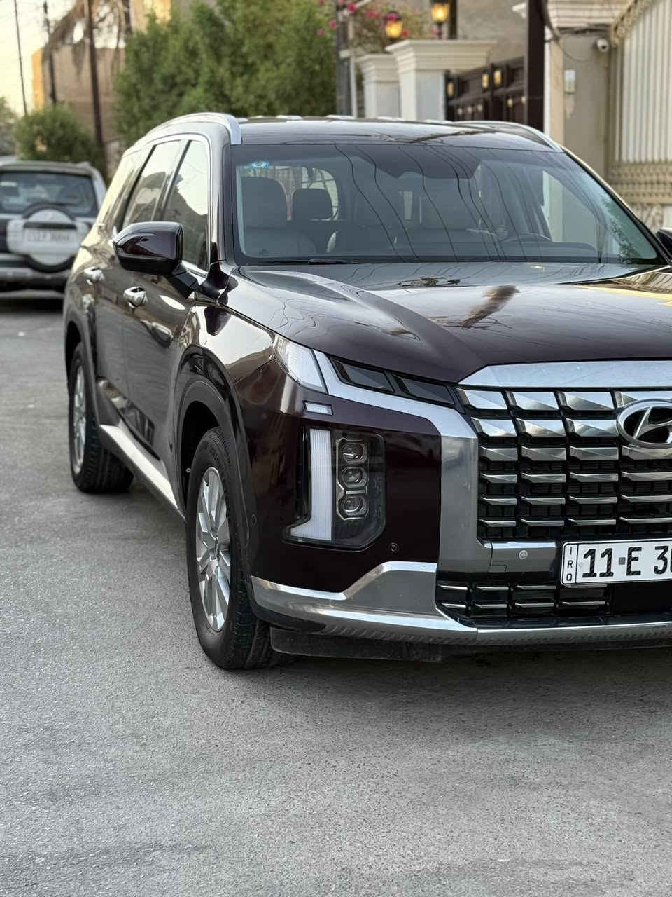 السلام عليكم بلسايد 2023 ماشيه 21 الف حادثها
حافة البنيد وحافة جاملغ الايمن سياره ليبل واحد بدون تبدل 
صبغ نص البنيد وحافة جاملغ  سياره بدون دواخل شاصي لغد مكفولات مواصفات ( بصمه - حساسات- جنطه كهرباء - رادارات
  -مكينه 6 سلندر ( 3800 ) - شحن واير ليس- كشنات جلد + تدفئه 
المكان بغداد البلديات 
سعر 255 وبيه مجال 
هـ ***********
