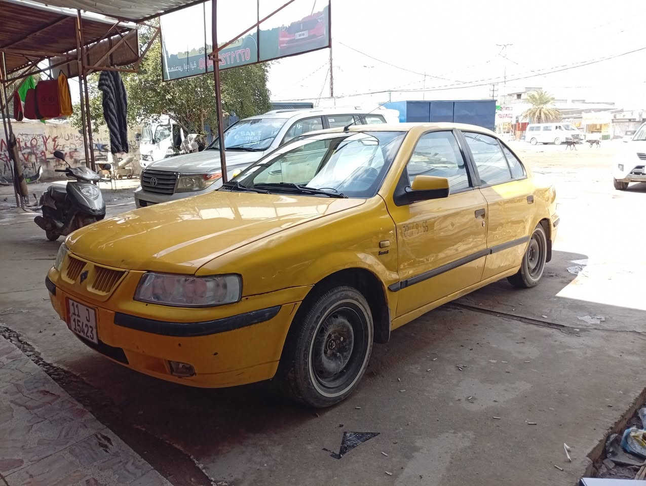 سمند للبيع موديل 2009مكينه وكير خير من الله صدر زين والباقي كدام العين والسعر 24ومكاني الزعفرانيه وهاذه رقمي ***********
