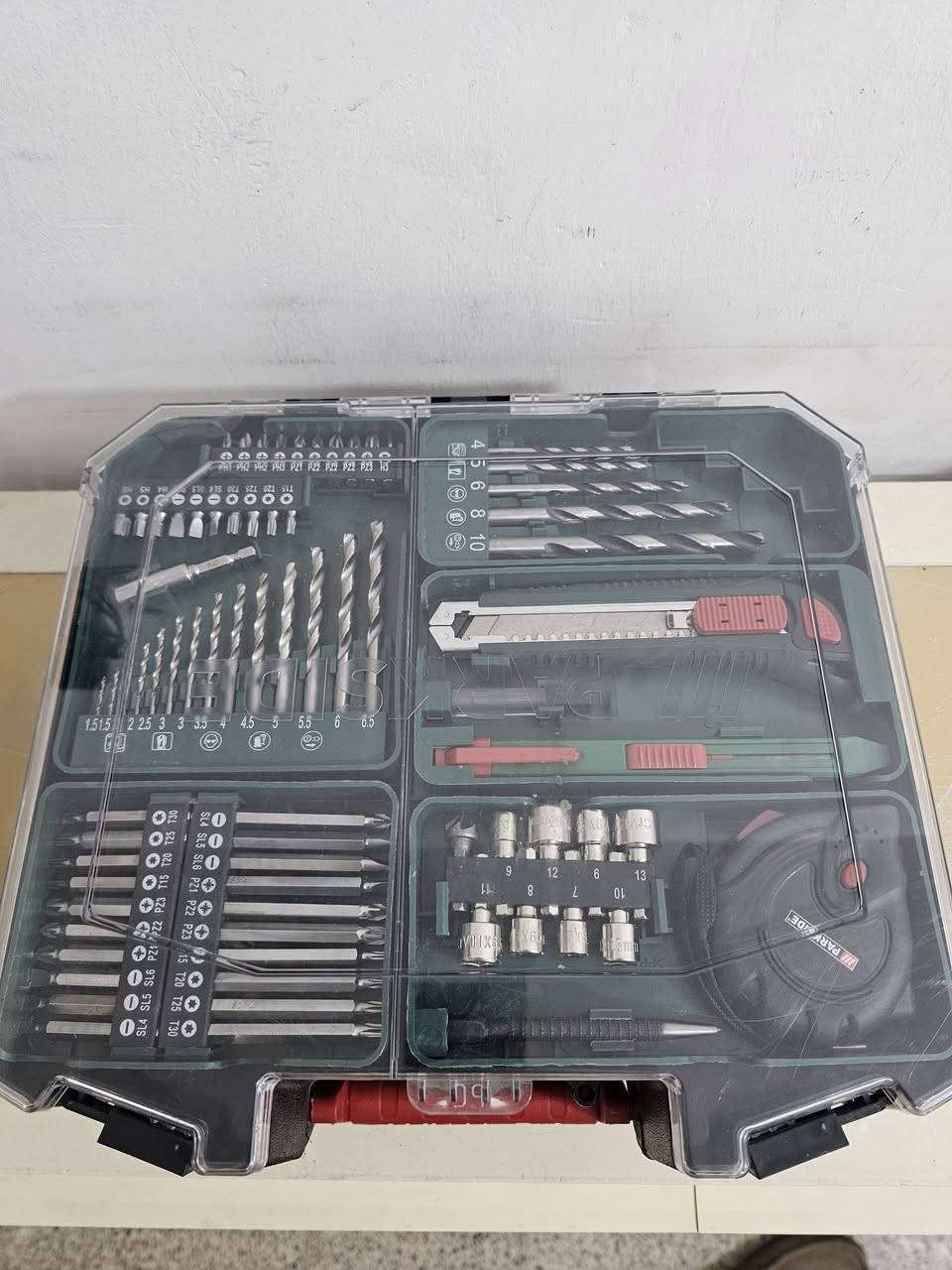 دريل باركسايد ألماني ٢٠ فولت نظافة ٩٠% مع العده ... سعر ٩٠ الف


**إذا كنت صاحب هذا الإعلان وتريد حذفه لأي سبب، رجاءا أرسل رسالة إلى الدعم الفني**