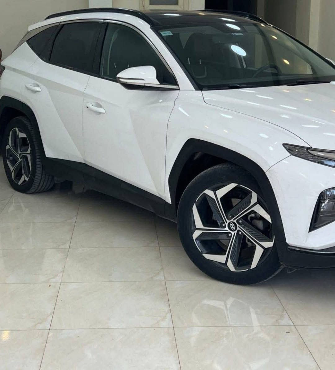 🚘 هيونداي توسان 
🔷🔷موديل 2021🔥
🔷🔷  الفئه الرابعه 🔥
🔷🔷فبريكا برا و جوا بالكامل 🔥
🔷🔷 عداد 100 ألف كم🔥
🔷🔷 صيانه توكيل 🔥
🔷🔷ناقل الحركة : أتوماتيك 🔥
🔷🔷فتحة سقف بانوراما 🔥
🔷🔷 كرسي كهربا 🔥
🔷🔷 سينسور امامي وخلفي🔥 
🔷🔷مانع إنزلاق EBD🔥
🔷🔷فوانيس شبورة 🔥
🔷🔷اشارات بالمرايات 🔥
🔷🔷تحكم طارة "طارة مالتي"🔥
🔷🔷 عجلة قيادة متعددة الوظائف 🔥
🔷🔷مرايات ضم كهرباء🔥
🔷🔷ليد أمامي وليد خلفي  🔥
🔷🔷نظام الأوامر الصوتية 🔥
🔷🔷شاحن محمول لاسلكي 🔥
🔷🔷6سماعات 🔥
🔷🔷مثبت سرعة🔥
🔥 ABS 
  نظام فرامل مانع للإنزلاق 🔷🔷
🔷🔷 توزيع اليكتروني للفرامل EBD 🔥
🔷🔷برنامج التحكم في ثبات السيارة ESP 🔥 
🔷🔷نظام إيموبليزر ضد السرقة 🔥 
🔷🔷جنط مهيبر🔥
🔷🔷 ايرباجات 🔥

🔷🔷المعاينه الجيزه اكتوبر

للتواصل : 01129906122


**إذا كنت صاحب هذا الإعلان وتريد حذفه لأي سبب، رجاءا أرسل رسالة إلى الدعم الفني**