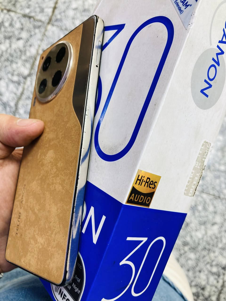 السلام عليكم تكنو كامون 30 كلش حلو شحن سريع65 وكارتونة وملحقات ذاكرة256 وعشوائية 16 ببجي 60 فريم بصمة وجه وبصمة اصبع بل شاشة سعر 145 وبي مجال بسيط توصيل اكو مكاني زعفرانية


**إذا كنت صاحب هذا الإعلان وتريد حذفه لأي سبب، رجاءا أرسل رسالة إلى الدعم الفني**