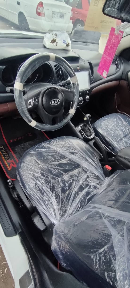 كيا سيراتو موديل2011
گيراوتوماتيك گيرومحرك وكهربائيات وتبريدكلهاشغالة
رقم دولي سنوية صارلها3اشهرساقط
دفتربنزين بي 
بيها3قطع صبغ
شرط التحويل والغرامات 
شراي خابر مكان كركوك مامتواجد علفيس
السعر 92ورقة وبي مجال 
*********** كركوك, العراق
