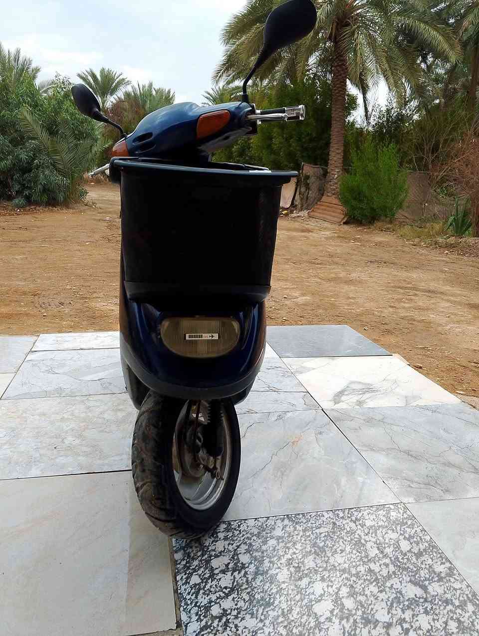 السلام عليكم دراجة ام السله للبيع مكينه خرسه مامفتوحه شرط كفرات مرايه الدراجه اي نقص مابيه ترايك وين مايعجبك كله بلاديه  السعر 350 وبيه مجال بيع مستعجل مكاني بابل المسيب رقمي ***********
