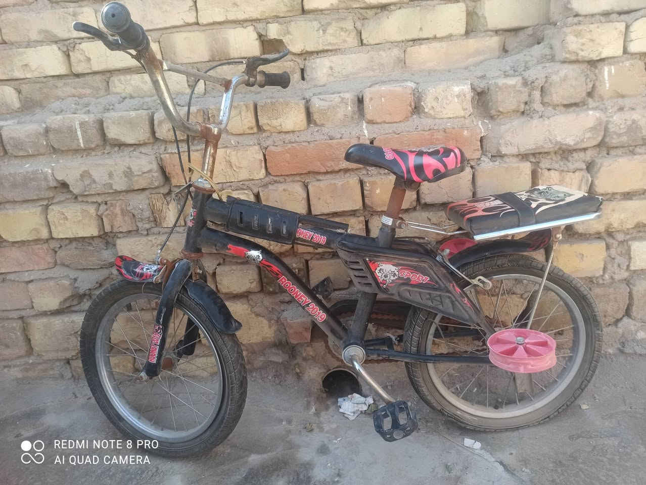 متاح بايسكلات اثنين نظيفات خوات الجدد واثنين منهن شوي تعبانات قيم باليرضي الله وتدلل ***********3
