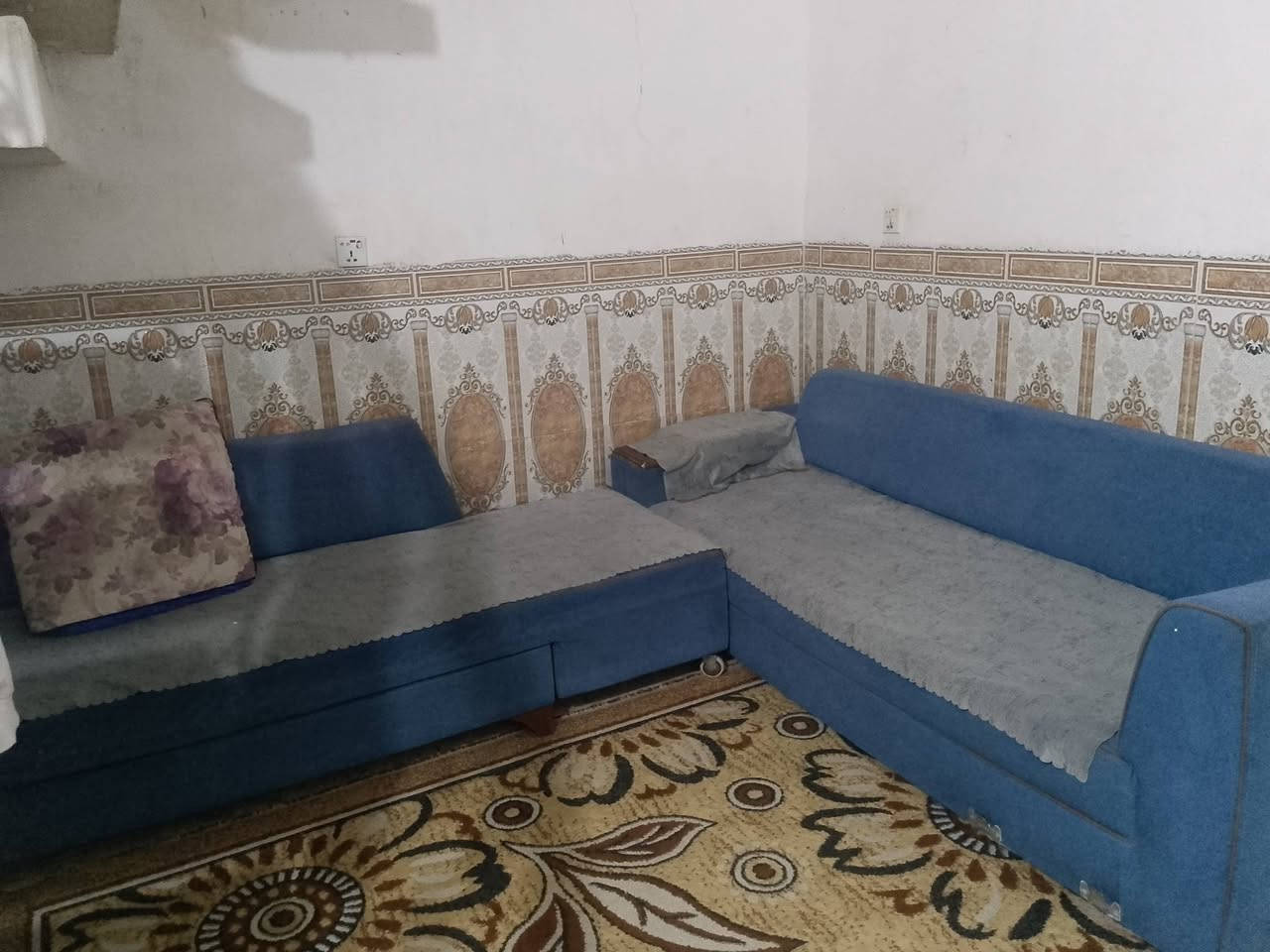 ا
سلام عليكم عندي تخم 10 مقاعد للبيع225

والثاني 7مقاعد 130

*********** مكاني بغداد الاصلاح مقابيل بوب الشام
