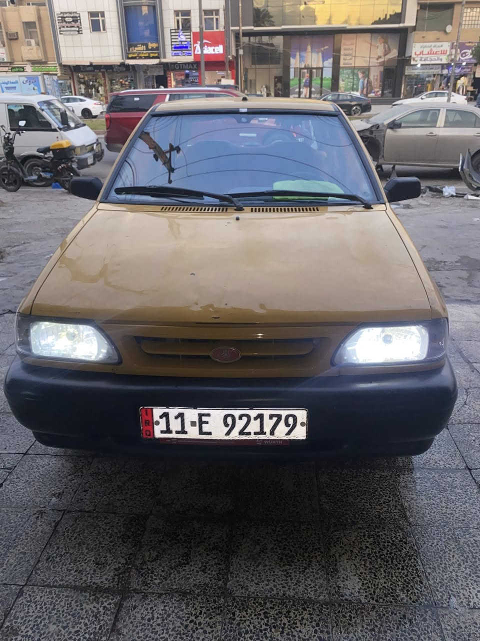 سلام عليكم سايبا لبيع موديل 13 كير محرك بيه خيط تبخير سيارة بيه ضربه بسيطه بل باب سايق تخم تايرات جدد صدر بحاله ممتاز سياره تصرف عليه ورقتين ترجع بلاديه هيئه غرامات مصفره السعر 34 وبيه مجال حك جيه مكاني بغداد حي الخضراء *********** الرقم
