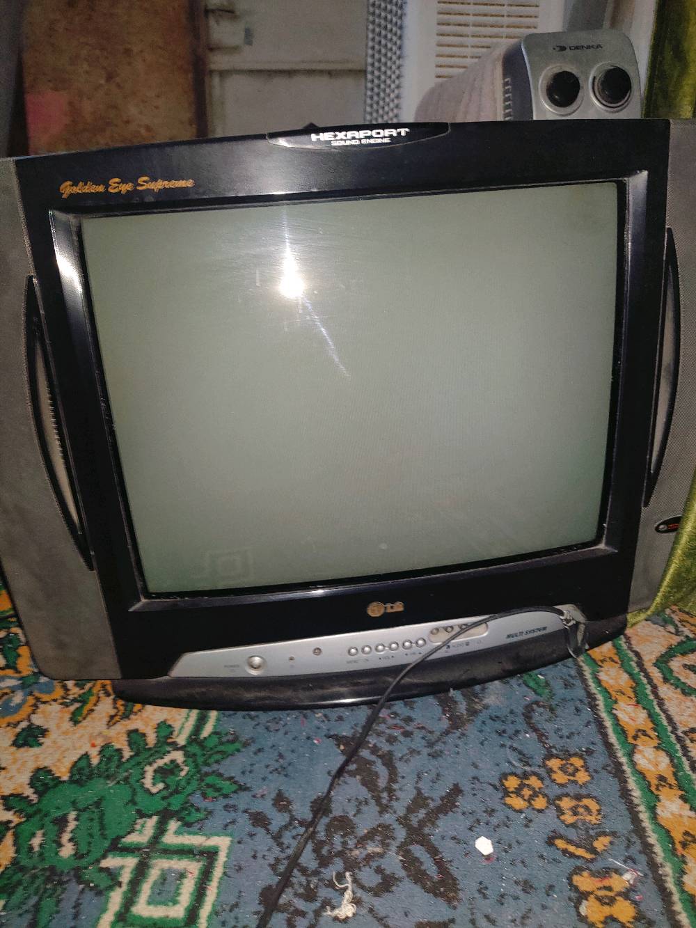 تلفزيونات ب50