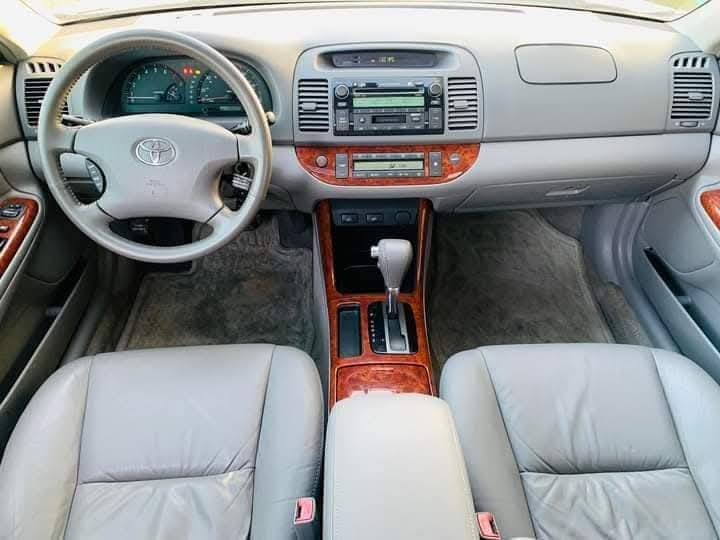 السيارة
كامري 2004
استماره فحص ساري الموتر شرط الفحص 
حالة السيارة: مستعملة
بحاله الوكاله علا شرط الفحص 
القير: قير : اوتوماتيك 
نوع الوقود:بنزين 
الممشى: 290  الف
المواصفات 
4 سلندر 
تشغيل مفتاح 
قيراتوماتيك
يتوفر خدمه شحن جميع الدول العربيه

للتواصل وتساب0581745771


**إذا كنت صاحب هذا الإعلان وتريد حذفه لأي سبب، رجاءا أرسل رسالة إلى الدعم الفني**