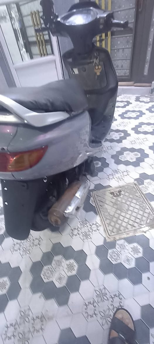 السلام عليكم فراشه للبيع فحل كفاله عامه صار لها شهر من مشتريها مكانها حله سعرها الاتصال***********
