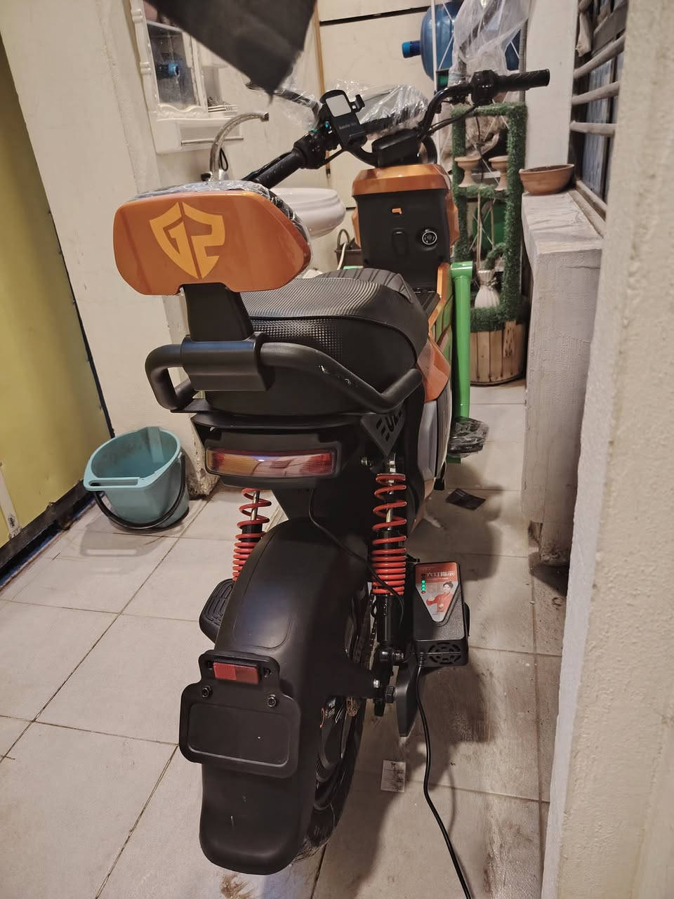 سلام عليكم من رخصه الادمن
دراجة من نوع TU2
دراجه جديده ماطالع ييها اهواي
حجم الملف 1400
البطاريات عدد 6
السويجات عدد 2 البصمه عدد 1
السرع 4
الشحنه الكامله تمشيك 60 كيلو
شاحنه بلاديه بايدرات
العنوان الدوره حي دجلة السكني
***********

المو شراي لا يتصل غير متواجد فيس
واتساب مفتوح 
السعر 650 الف $$$
