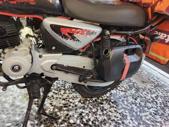 السلام عليكم شباب بوكسر اللبيع موديل 2021 الدراجة خير من الله مكفولة من كلشي  السعر 2 مليون وبيها مجال العنوان بغداد المحمودية  ***********
