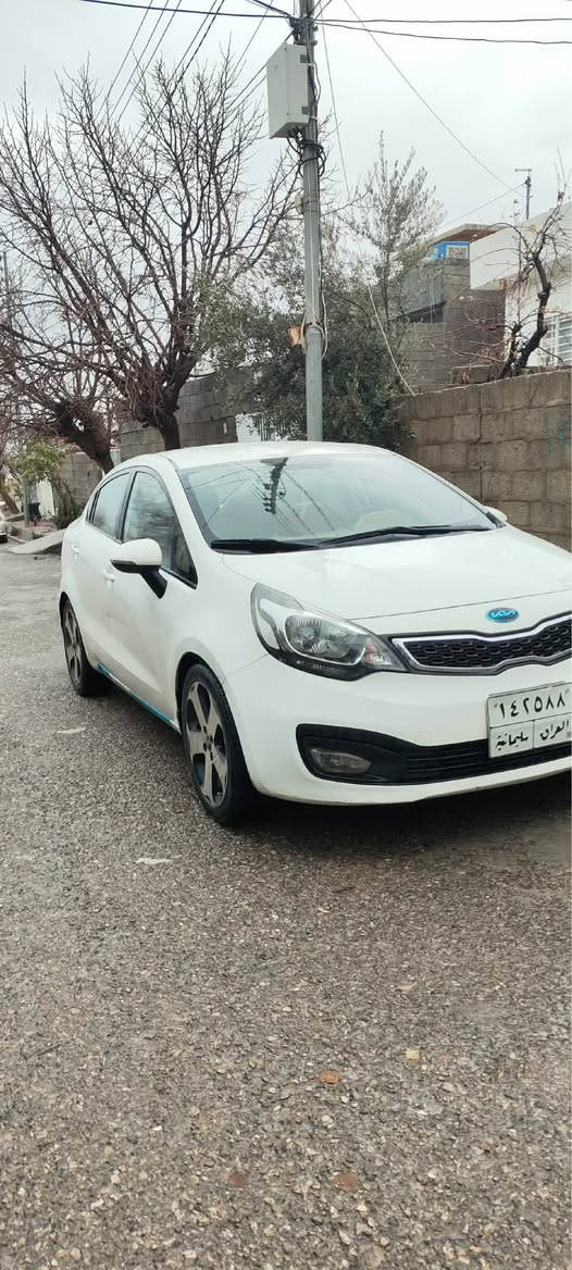 کیا ڕیۆ ٢٠١٣ سەیارەکە ماڵی دۆست و سەیارەی مەعرەز نیە یەکدەستە هەتابڵێی جوانە لەرەسمەکان جوانترە مواسفات خلیج مەکینە بچوکی abs ماشەاللە بەنزین هەرناخوات ژمارەی خاوەنی »»*********** /ڤایبر السليمانية, العراق
