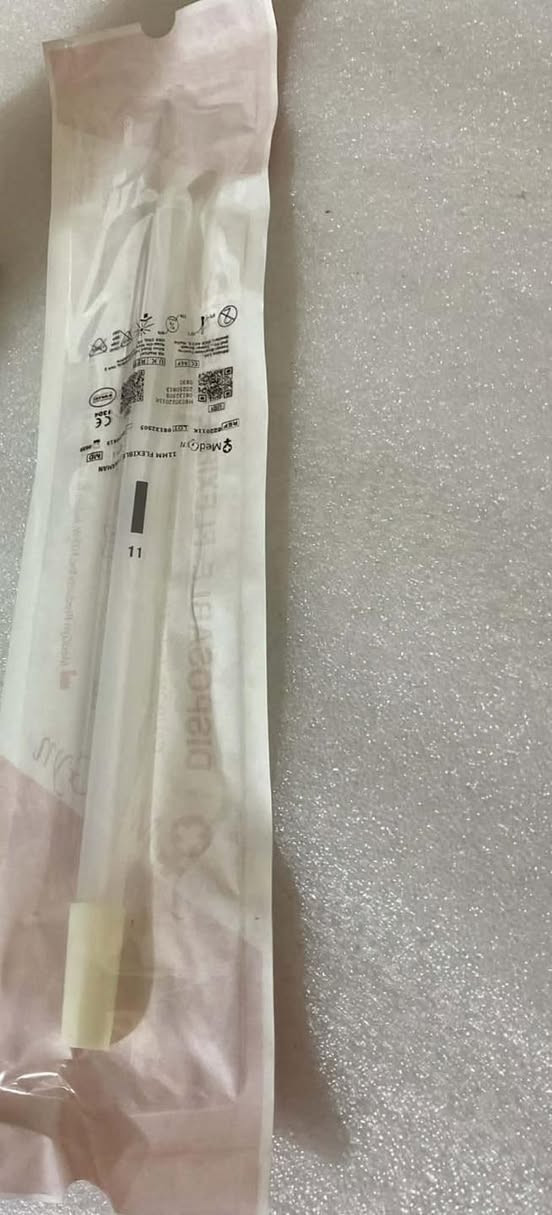 متوفر الآن لدى مكتب سما الطب أدوات MedGyn — USA 🇺🇸

Aspiration Kit (Double Valve)
Disposable Flexible Curette

✅ فوائد استخدامهما معًا

جمع العينات بدقة عالية. .
إزالة السوائل وبقايا الأنسجة بالكامل

طريقة الاستعمال
Aspiration Kit (Double Valve)

يعتمد على الشفط الدقيق والآمن لسحب السوائل والأن   الصمام المزدوج 
يمنح تحكم كامل بالضغط لتقليل أي أضرار للأنسجة

Disposable Flexible Curette. 
 أداة مرنة ودقيقة لجمع العينات أو كشط الانسجة
  للاستخدام لمرة واحدة، مما يقلل خطر العدوى

غالبًا يُستخدم الكورتاج أولاً لتفكيك أو جمع العينات الصغيرة، ثم يأتي دو. 
الشفط لسحب السوائل وبقايا الأنسجة

📌 لمزيد من المعلومات، يُرجى مشاهدة الفيديو في أول تعليق

✅ متوفر الآن لدى مكتب سما الطب _ باب المعظم _ مقابل دائرة صحة بغداد الرصافة او الاتصال على الارقام
***********/***********
