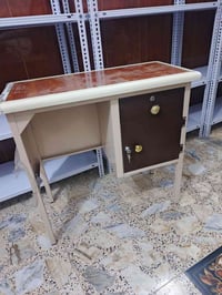 ميز • جديد جدا • شماعيه حي رحمه