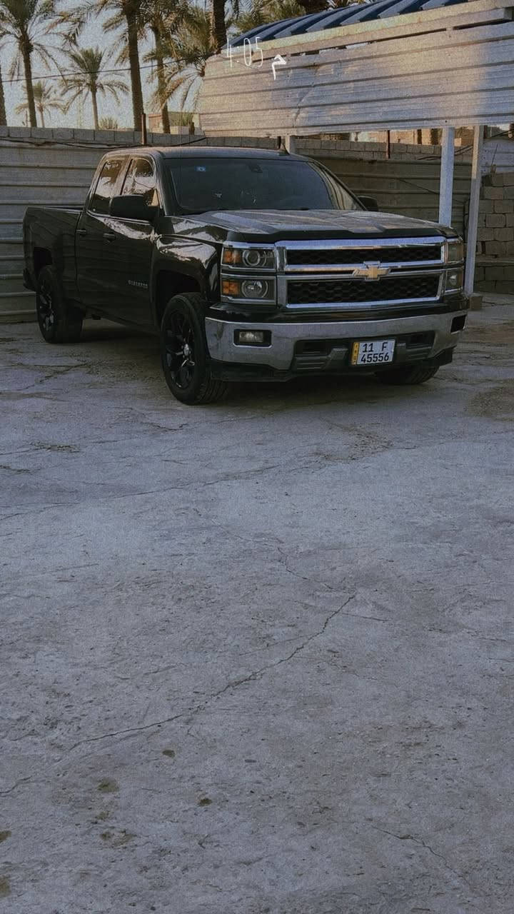 سلام عليكم من رخصه الادمن سلفرادو موديل 16باب قصير محرك6كير محرك مكفول سيارة جاهزه اي نقص ماكو رقم بغداد اب اسمي للمراوس السعر 17قطعتين صبغ حادث ادخول هنا بارد قليل بالبدي *********** واتساب
