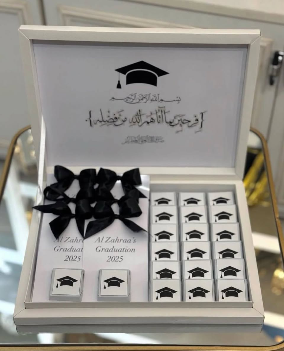 تجهزيارت تخرج
للحجز او استفسار مراسلة 
انستا: panda_.mz
وتساب: ***********باندا
‏‎يوجد لدينا توصيل داخل هيت 
وكافه المحافظات🚚
