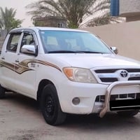 للبيع سياره تايوتا هايلوكس  موديل 2006 شاصي 19 كامله تبريد كهربائيات ت...